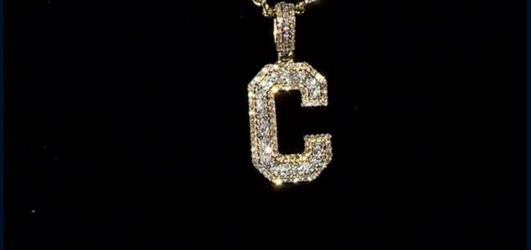 14k VS1 Diamond pendant And Chain