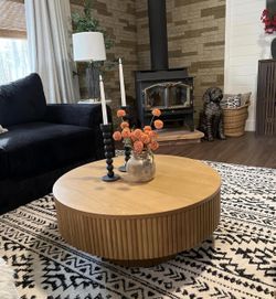 Round Coffee Table, 31.5” Modern Handcraft Relief Wood Coffee Table Circle Drum Side Table Accent End Table Center Table for Living Room
