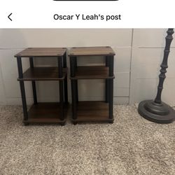 2 small end tables