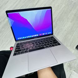 MacBook Air 2018 13 Inch Core i5 8gb Ram 256gb $80 Down