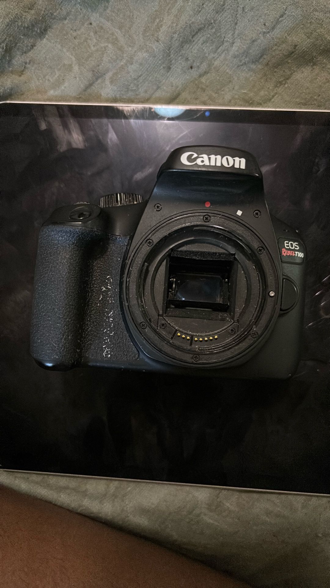 Canon Rebel T100