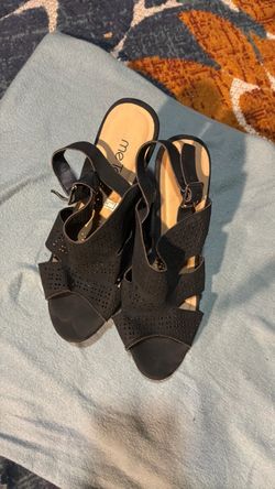 Wedge sandals size 7