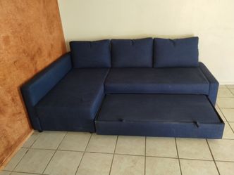 Sectional that makes into a bed