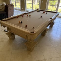 High-End 8ft Slate Camelot Pool Table – Classic Style, Lion Head Legs – $1500 OBO