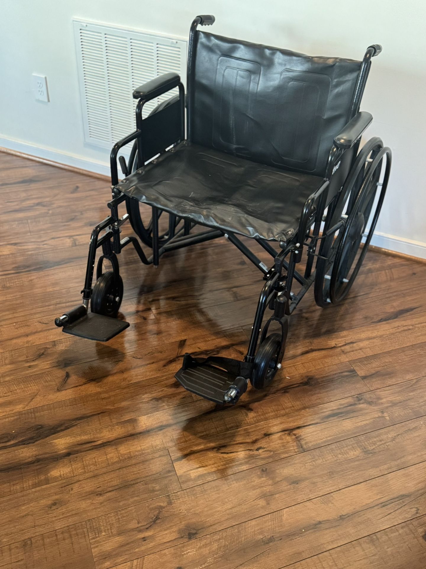 Drive large Wheel Chair