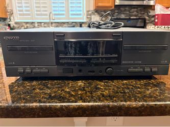 Vintage Kenwood stereo double cassette deck Vintage Kenwood stereo double cassette deck