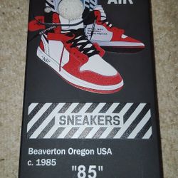 Air Jordan 1 Retro High OG 'Chicago iPhone 13