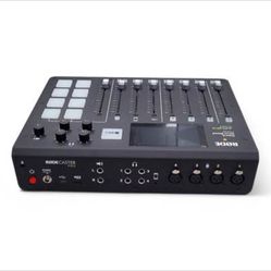 RØDECaster Pro podcast production console