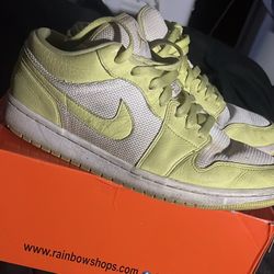 Jordan 1 low