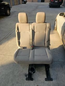 2022 Nissan NV