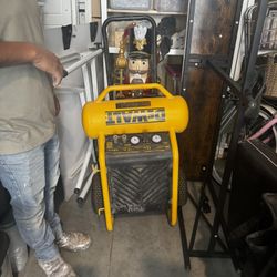 Dewalt Air Compressor 