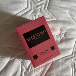 valentino perfume