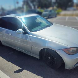 2006 BMW 325i