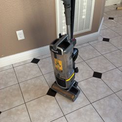 Shark Vacuum 