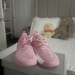 Volleyball/ basketball shoes