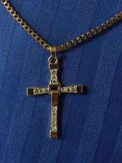 Men’s Cross Diamond 💎 Simulated box chain