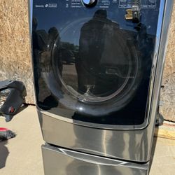 Lavadora Y Secadora.   Caso Nuevas  300 La Secadora Sola 200 No Menos 
