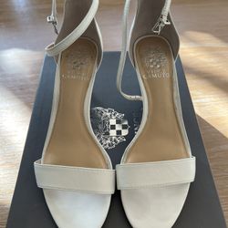 White Vince Camuto Heels Size 8