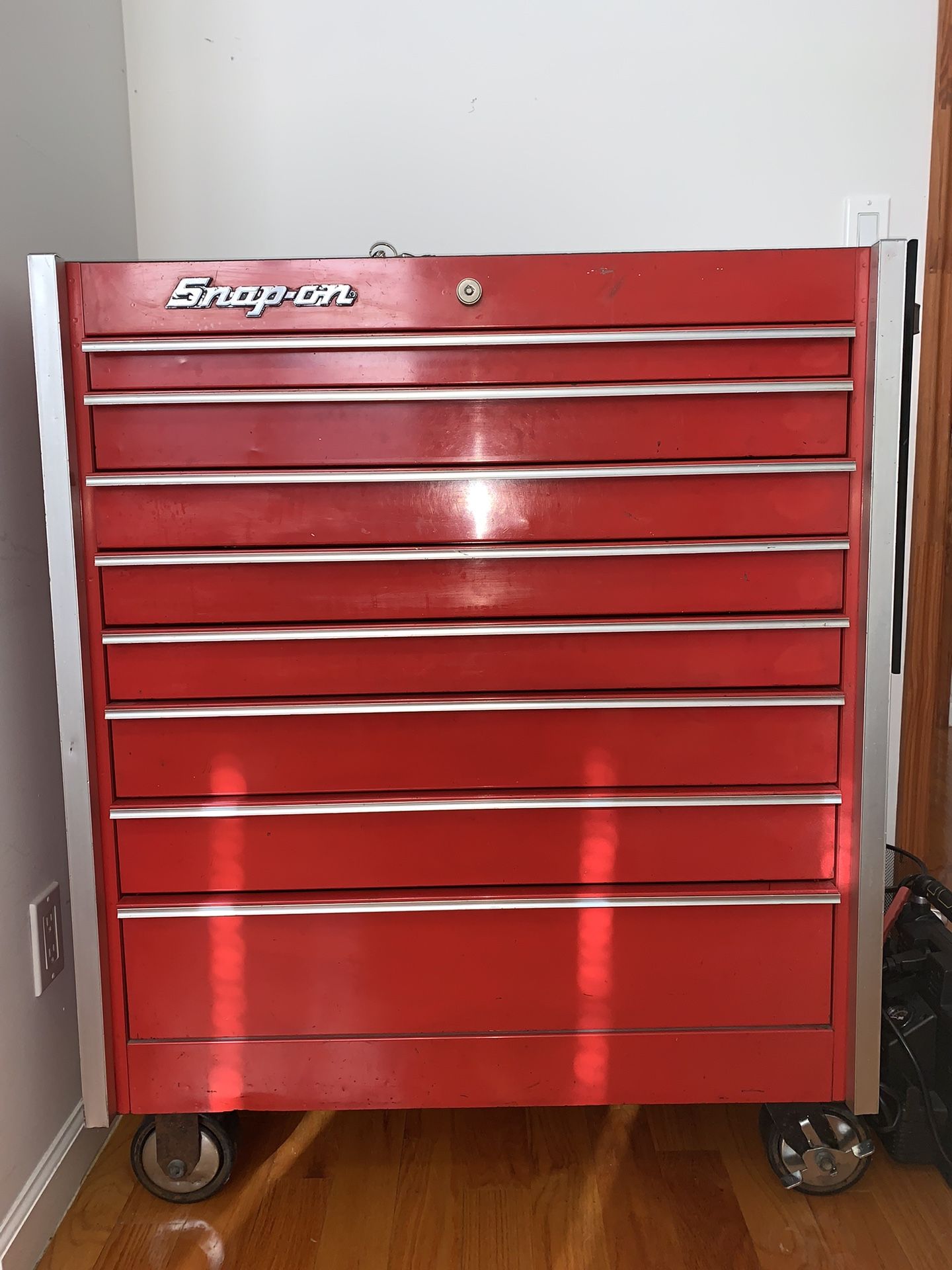 Vintage 8-Drawer KR-555 Snap On Tool Chest Box - CLEAN