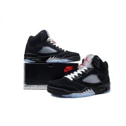 Retro Jordan 5 Metallic Reimagined