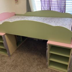Princess Bedroom Set - 6 Pieces - Great Deal