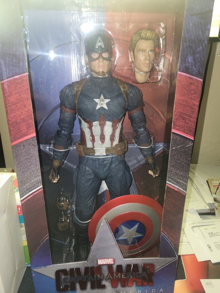 Neca 18' Captain America
