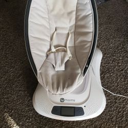 mamaRoo multi-motion baby swing

