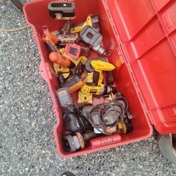 Drills Chargers And Batteries 