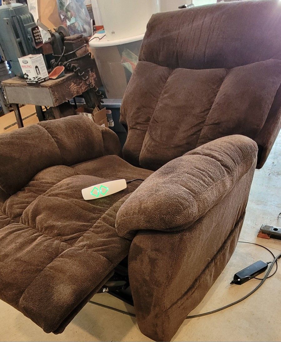 Power Lift Recliner