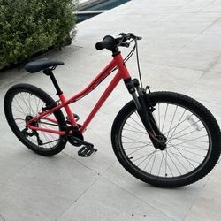 Excellent Condition Specialized Alibi Sport Bike