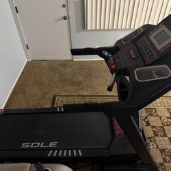 Sole Treadmill 