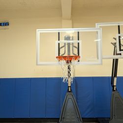 Spalding Basketball Hoop