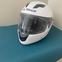 LS2. STREAM. MOTORCYCLE HELMET. ADULT. SiZE  XL