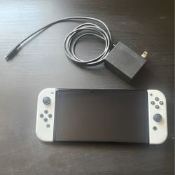 Nintendo Switch OLED Edition w/ Charger and 1 Game