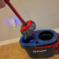 Used good o cedar spin dry mop