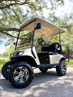 2017 EZGO - NEW LITHIUM - 25MPH