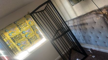 King size frame