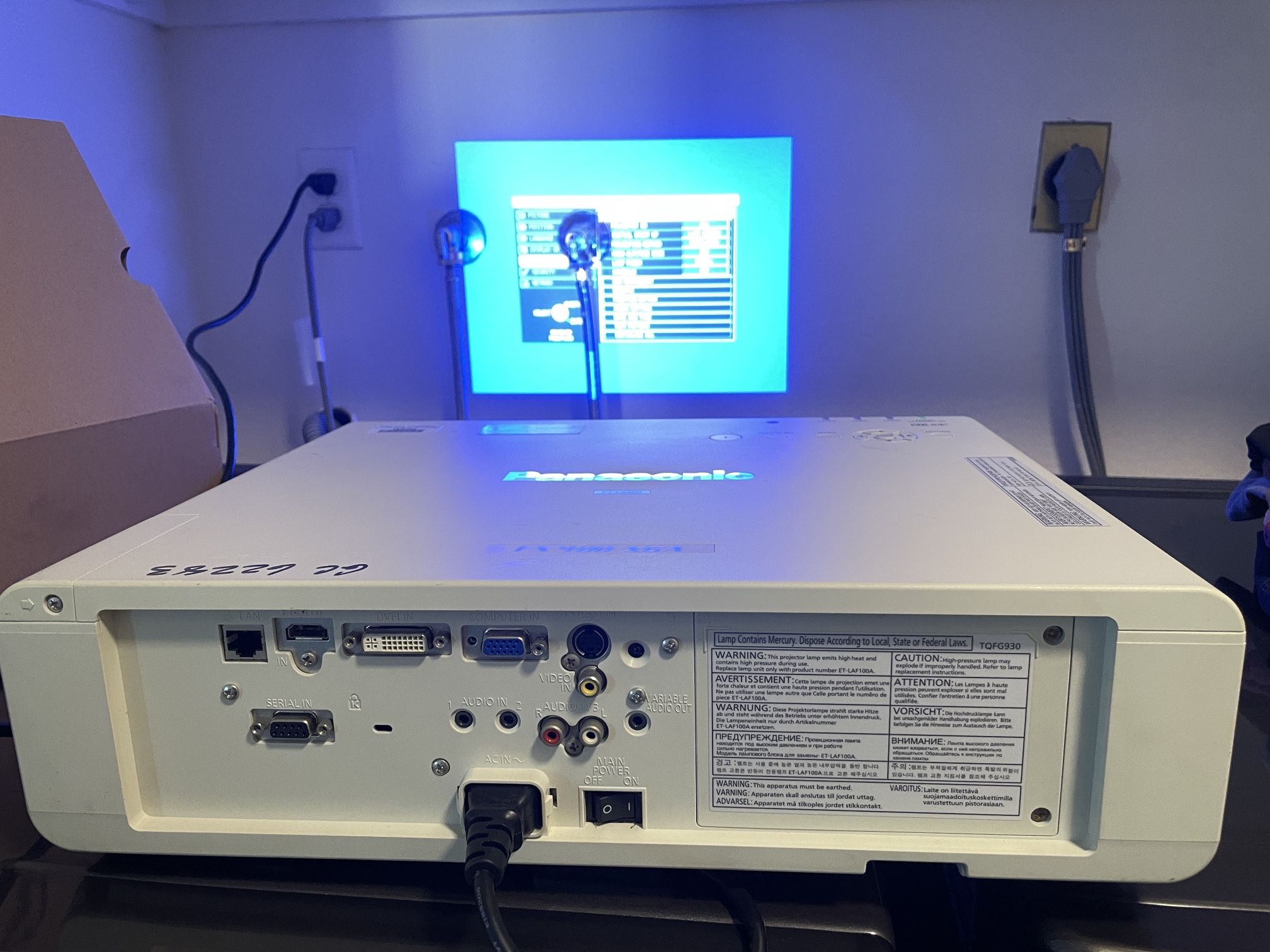 Panasonic HDMI 4000 Lumens Projector