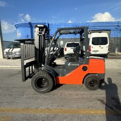 Forklift Toyota 
