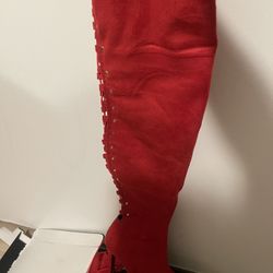 Women Red Boots