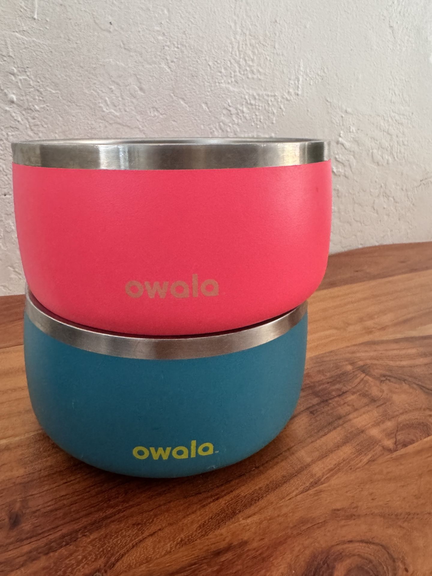 Set of 2 Stainless Steel Pet Bowls – $15