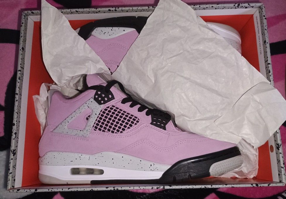 Jordan 4