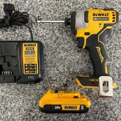 DeWalt 20V MAX ATOMIC 1/4 in. Cordless Brushless 3-Speed Impact Driver Kit (Battery & Charger)