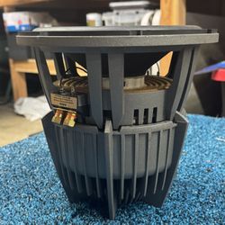 Subwoofer