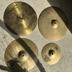 Cymbals (cracked)