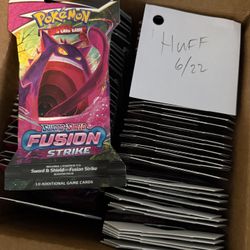 70 Sleeved Pokémon Fusion Strike Booster Packs