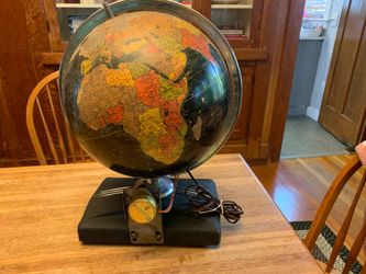 1950s starlight globe with “world atlas”