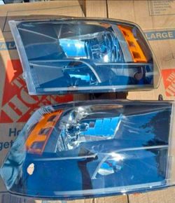 09-18 RAM Headlights Faros Calaveras Micas Luces Lamps