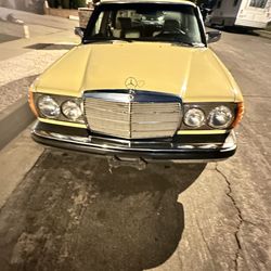 $5000/ 1978 Mercedes-Benz W 123 Coupe
