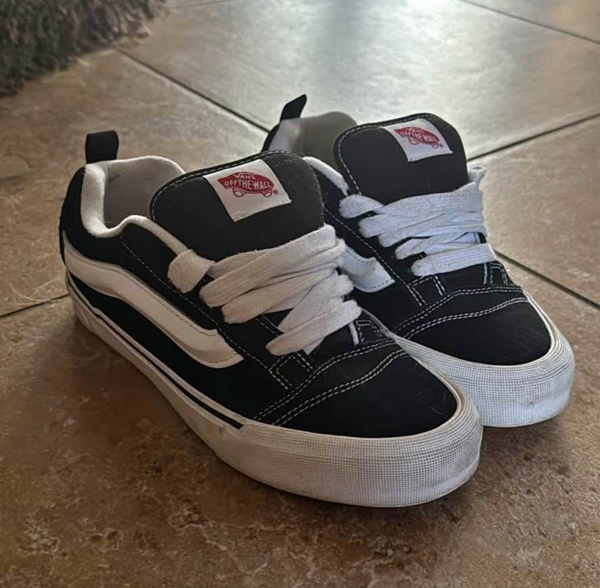 Vans Knu Skools